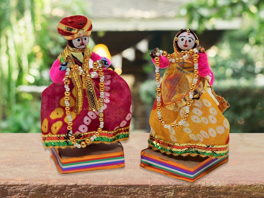 JH Gallery Rajasthani Dulha Dulhan Figurines, 11x11 cm Multicolour Showpiece
