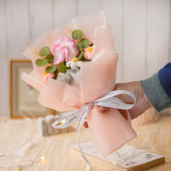 JH Gallery Crochet Bouquet (Pink)