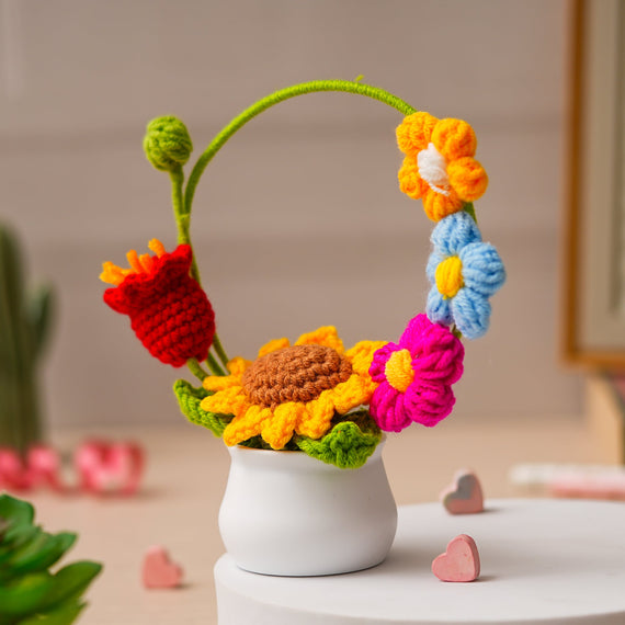 JH Gallery Crochet Pot (Round frame)
