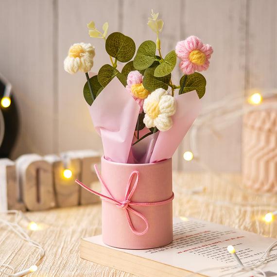 JH Gallery Crochet Pot Bouquet (Pink)