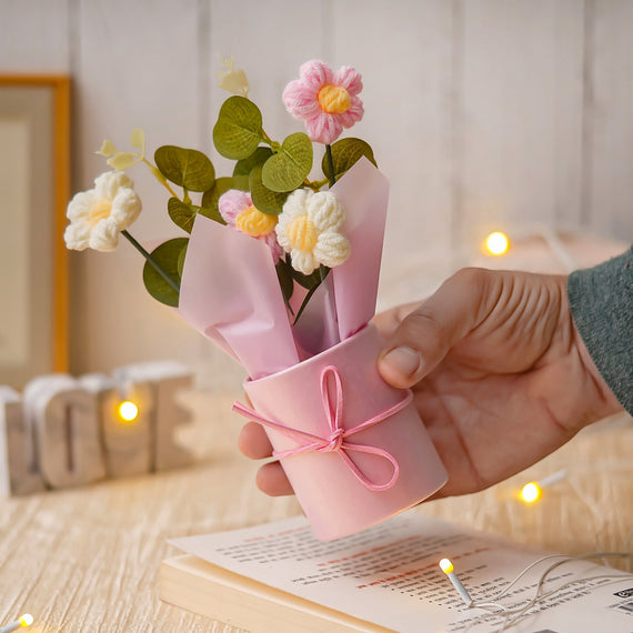 JH Gallery Crochet Pot Bouquet (Pink)